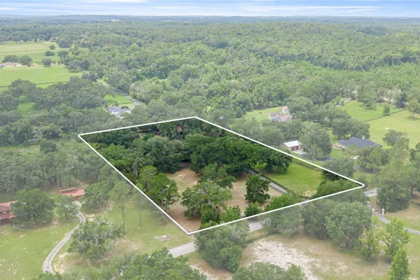 4556 E VIEW TOP LN