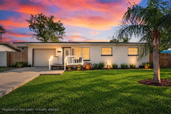 1231 LITTLE JOHN LN