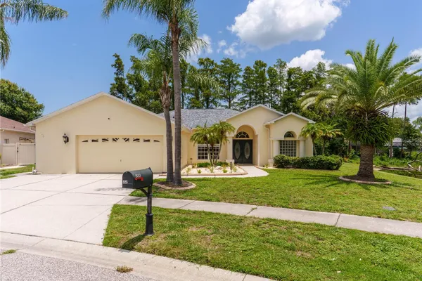 8153 BAYTREE DR
