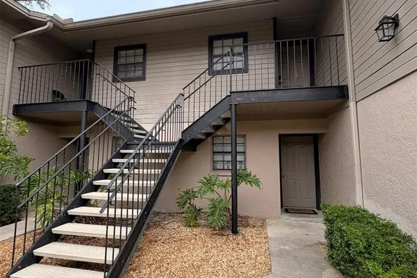 4015 ASHFORD GREEN PL D202