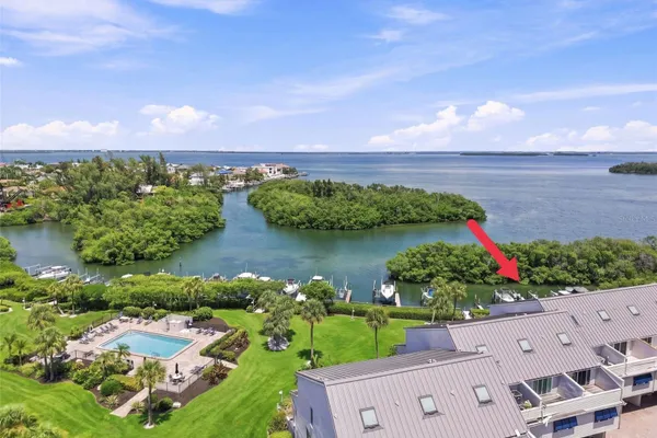 1375 PINELLAS BAYWAY 39
