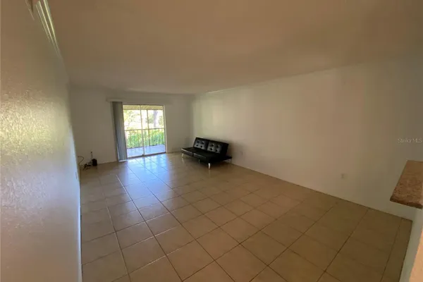 972 LA COSTA CIR 8