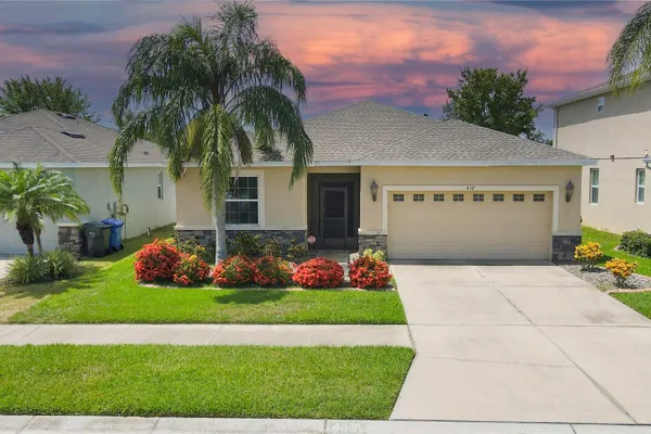 417 BLAKELY CT
