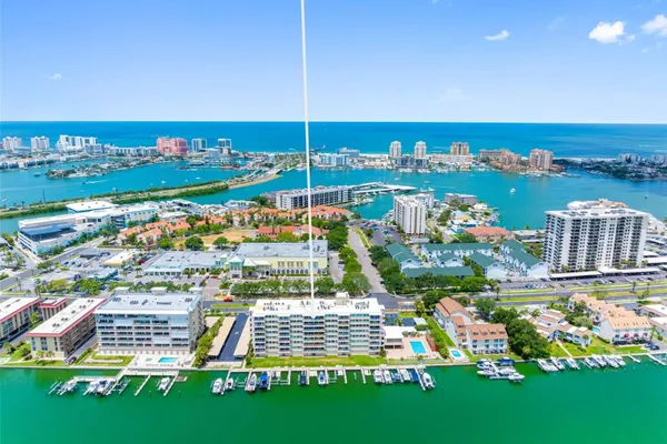223 ISLAND WAY 7F