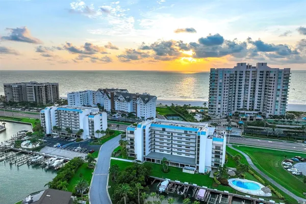 1581 GULF BLVD 203N