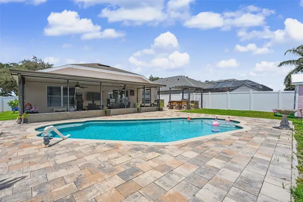 11531 MISTY ISLE LN