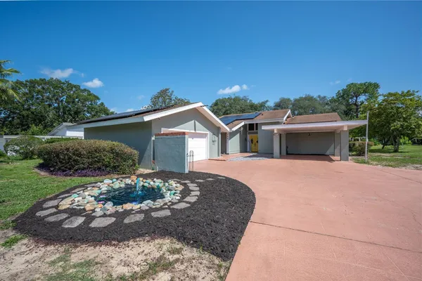 109 ARROWHEAD LN