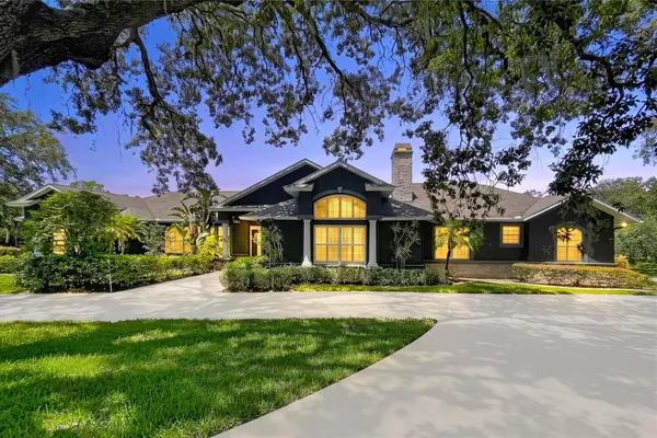 2918 MAGNOLIA TRCE