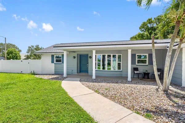 1950 ARVIS CIR