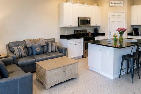 7024 WOODCHASE GLEN DR