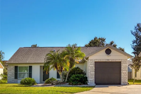 1909 CASTLE BAY CT