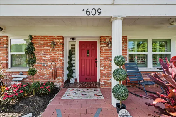 1609 MELODIE DR