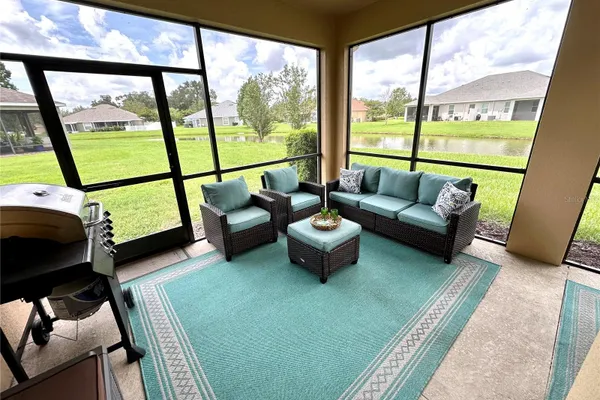 4247 ANGELICA LOOP