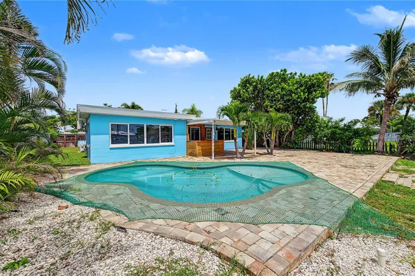 403 NORMANDY RD