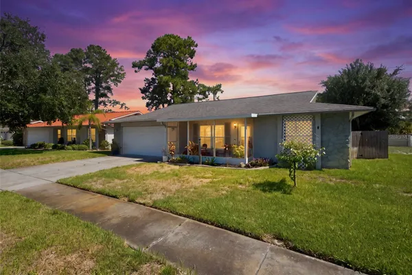 7907 DEER FOOT DR