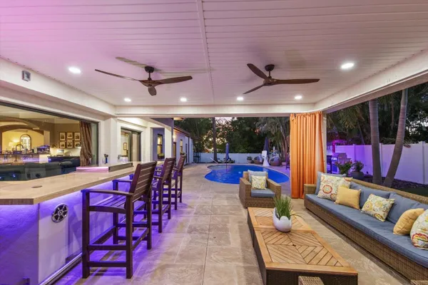 3005 SUNSET DR