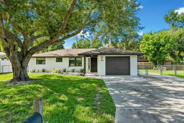 2874 DAVIS BLVD