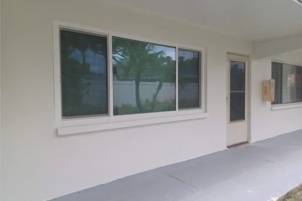 2525 W BAY DR A12