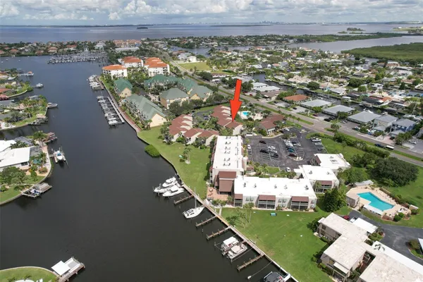 1028 APOLLO BEACH BLVD 4