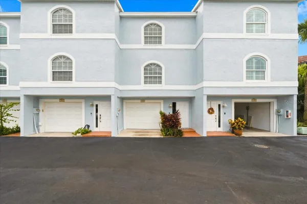 751 PINELLAS BAYWAY 19
