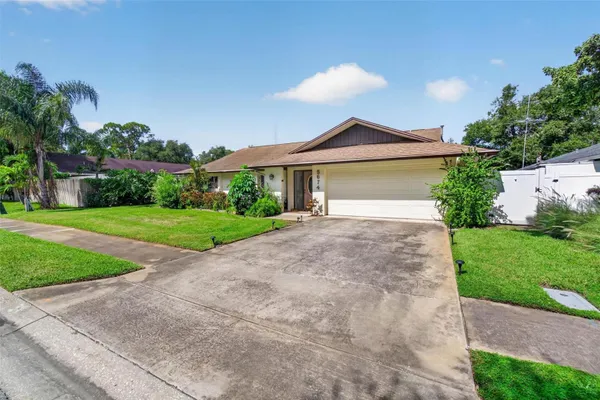 5674 BAY PINES LAKES BLVD