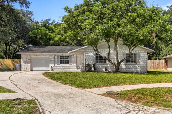 1418 OAK VALLEY DR