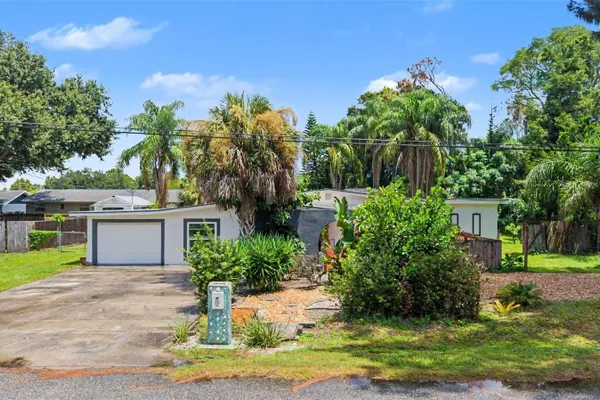 2767 BELLE HAVEN DR