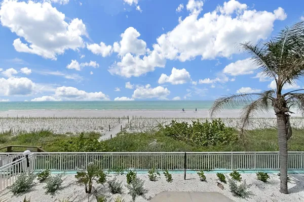 19440 GULF BLVD 104