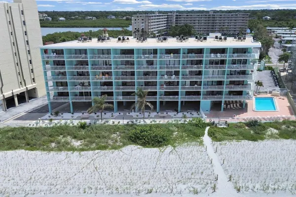 19440 GULF BLVD 104