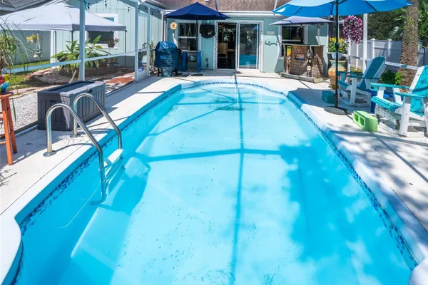 2941 BAY VIEW DR