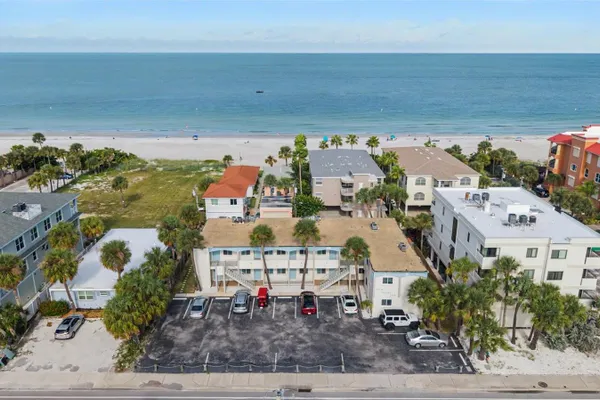2110 GULF BLVD 6
