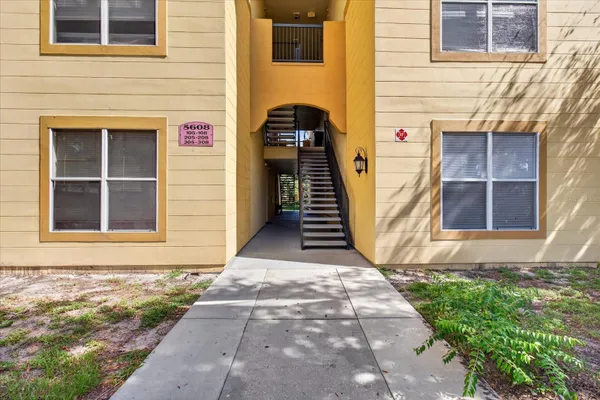 5608 PINNACLE HEIGHTS CIR 305
