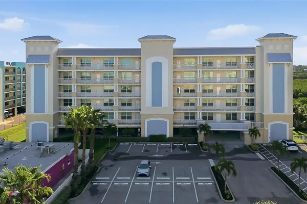 19519 GULF BLVD 403