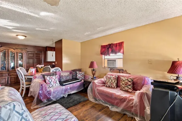 37317 MOCERI AVE