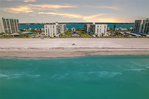 1430 GULF BLVD 407