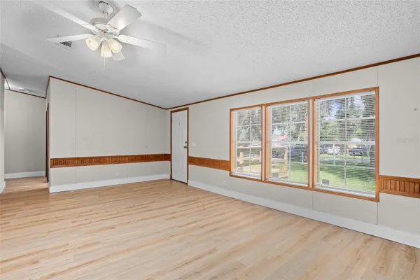 4706 MYRTLE VIEW DR