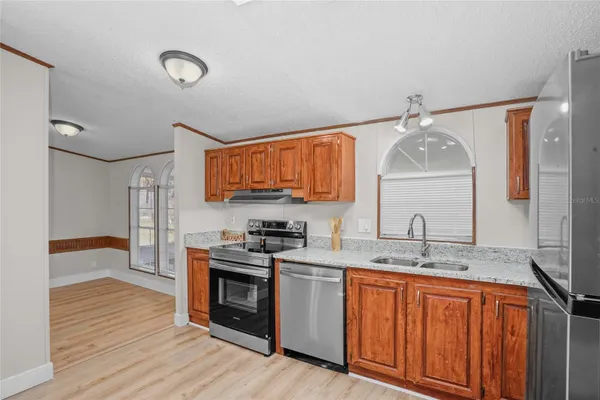 4706 MYRTLE VIEW DR