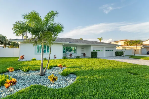 227 HOWARD DR