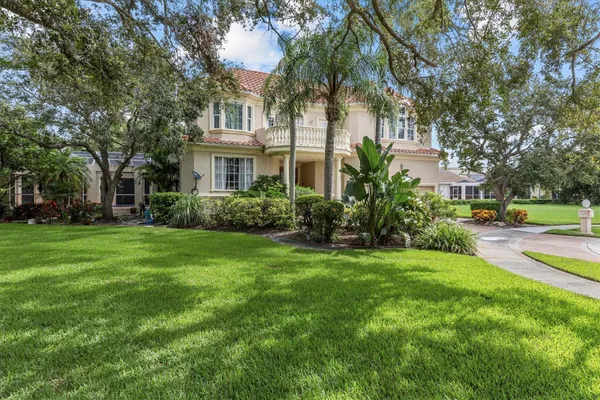 5914 LA ROSA LN