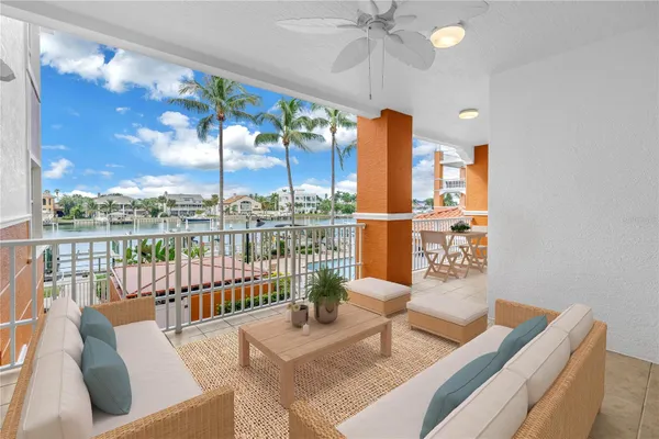 650 PINELLAS BAYWAY 2101
