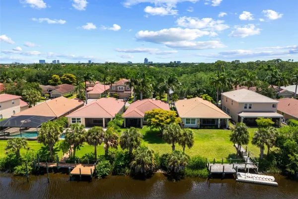 12841 SEASIDE KEY CT COURT