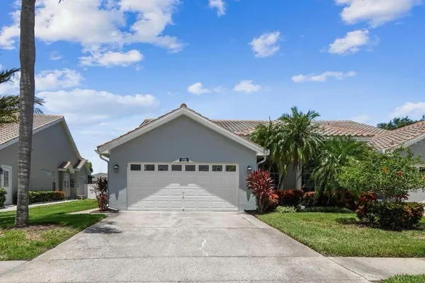 1725 ARABIAN LN