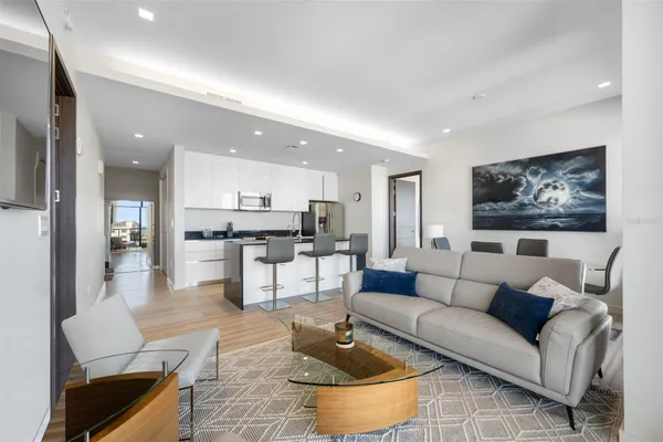 5 N OSCEOLA AVE 508