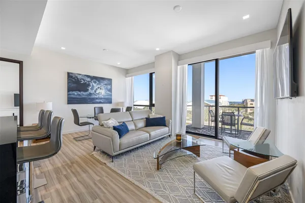 5 N OSCEOLA AVE 508