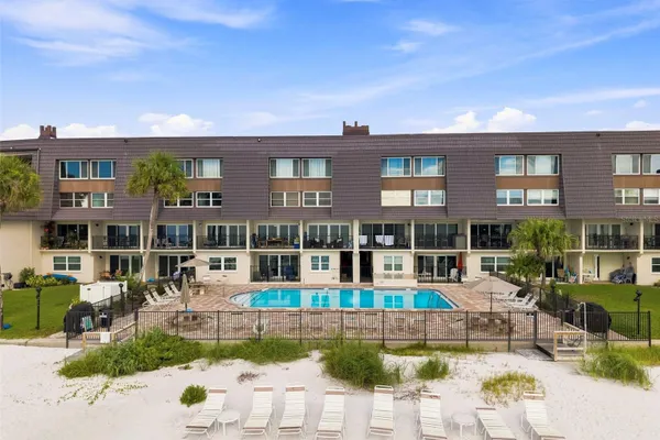 60 GULF BLVD 402