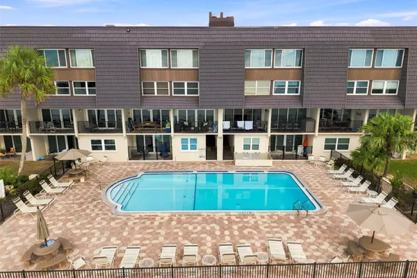 60 GULF BLVD 402