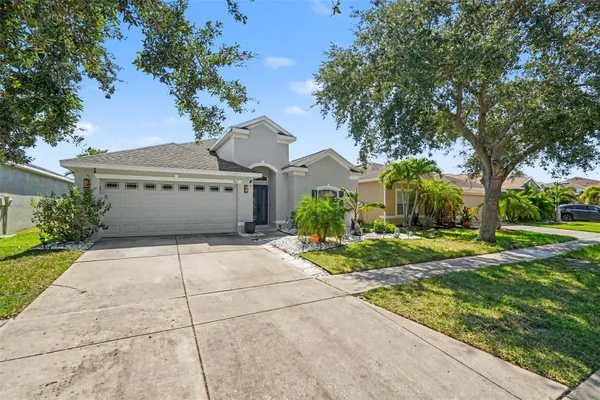 903 PARKER DEN DR