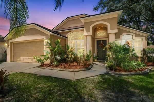 19014 SILVERBROOK DR