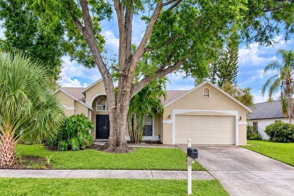 1912 ELK SPRING DR