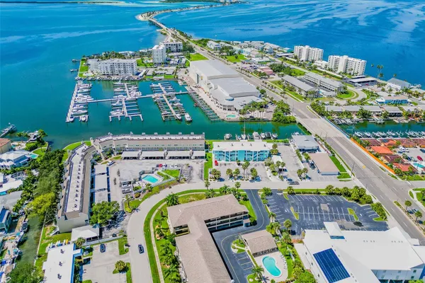 433 PAULA DR 21